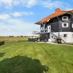 Alitta - 240m From The Sea By Interhome